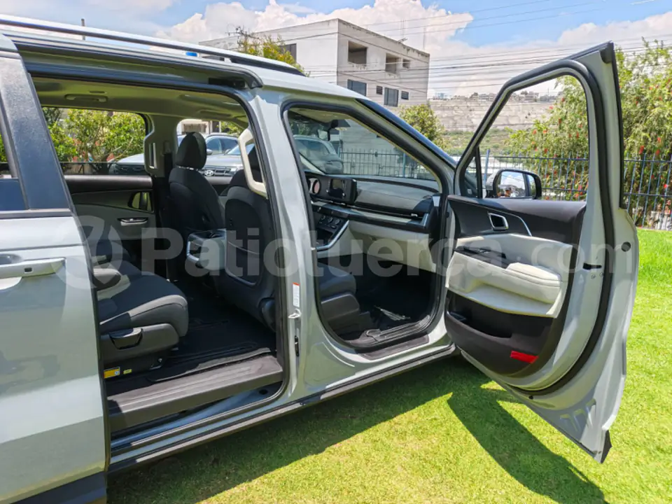 Foto 18 de Kia Carnival