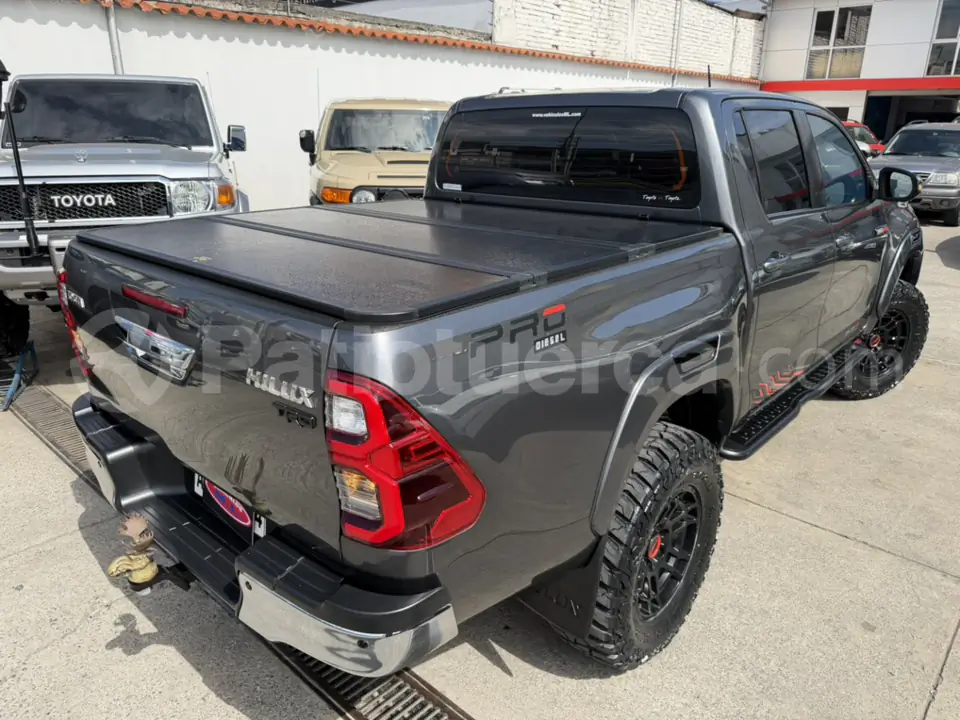 Foto 5 de Toyota Hilux CD 4x4 Diesel