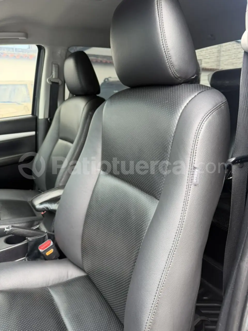 Foto 28 de Toyota Hilux CD 4x4 Diesel