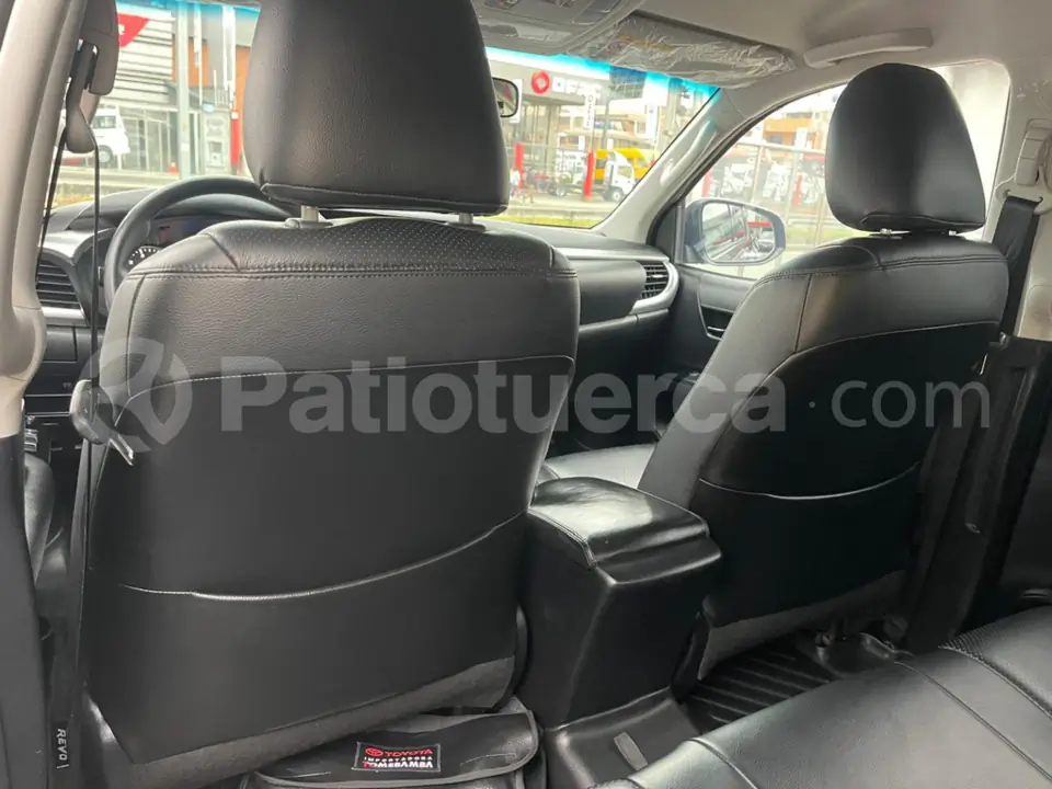 Foto 33 de Toyota Hilux CD 4x4 Diesel