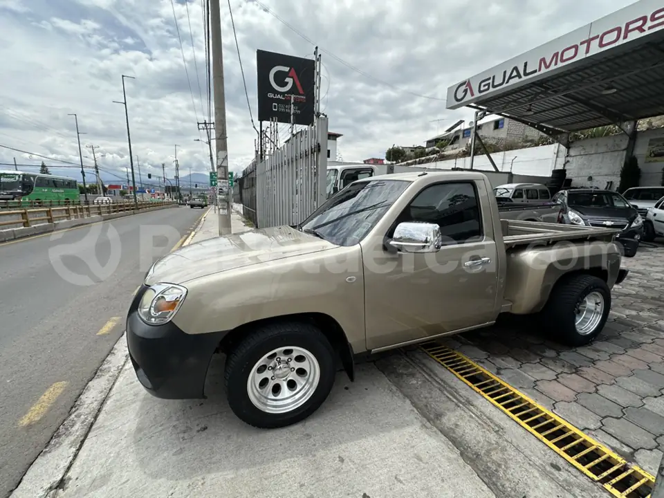 Foto 7 de Mazda BT-50 CS 2.2