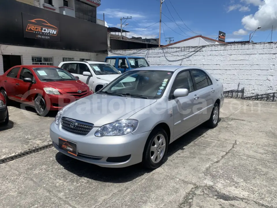 Foto 2 de Toyota Corolla 1.6