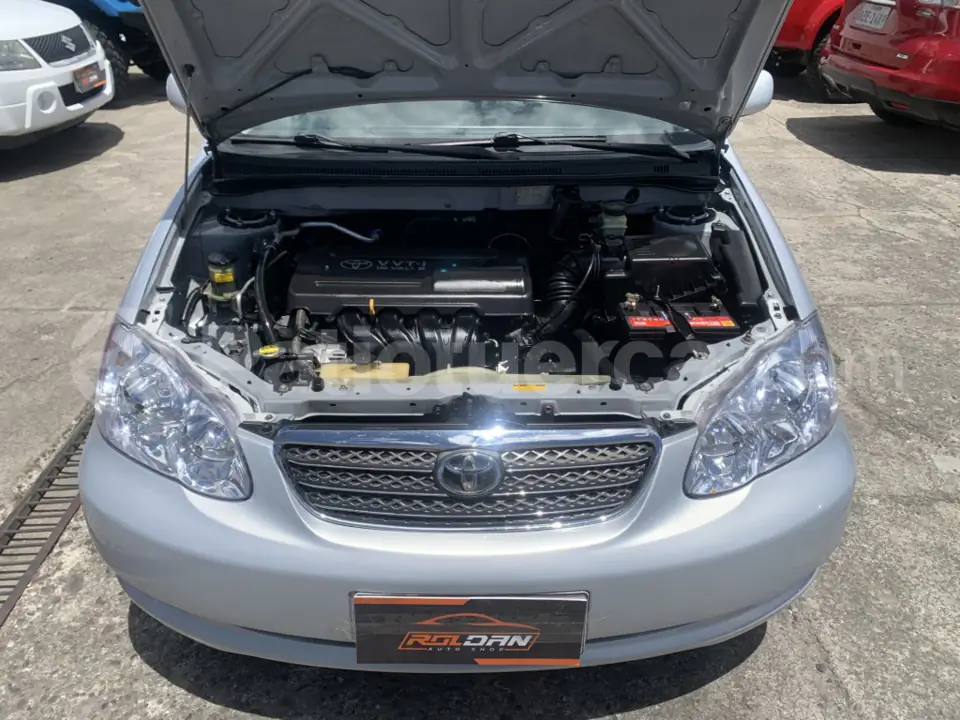 Foto 10 de Toyota Corolla 1.6