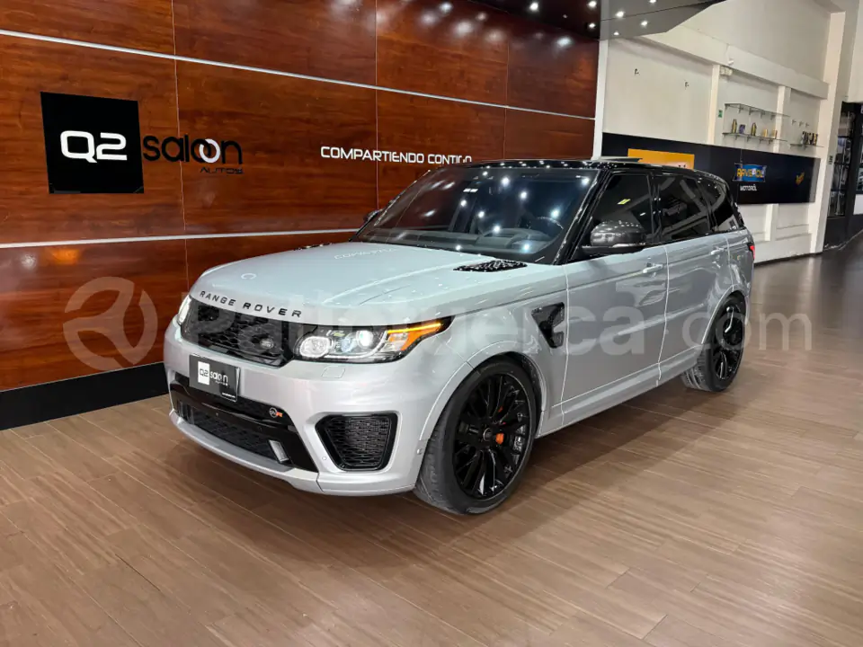 Foto 2 de Land Rover Range Rover Sport SVR