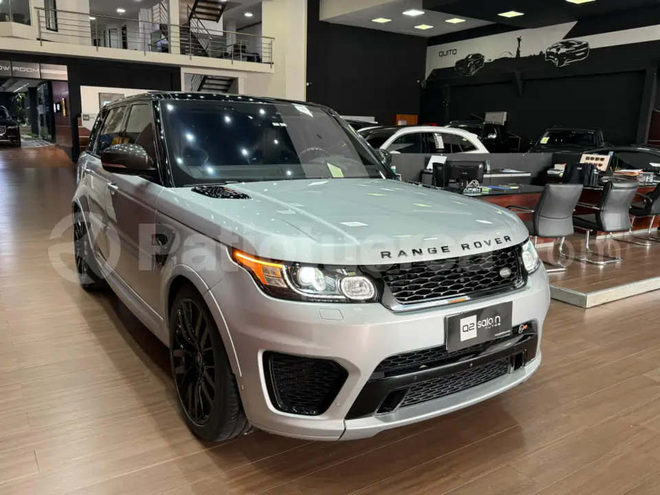 Foto 3 de Land Rover Range Rover Sport SVR