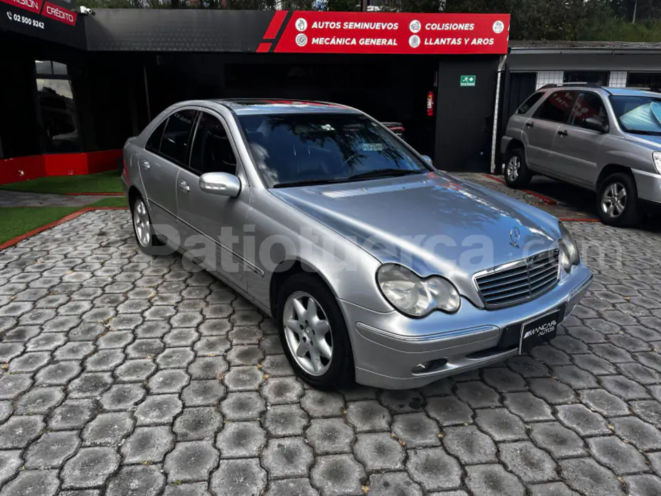 Foto 3 de Mercedes Benz C320