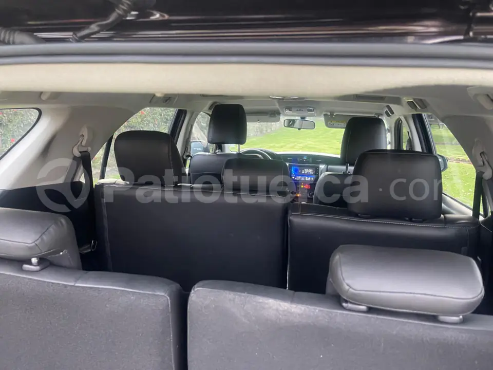 Foto 17 de Toyota New Fortuner