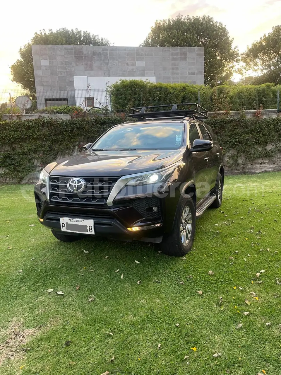 Foto 1 de Toyota New Fortuner