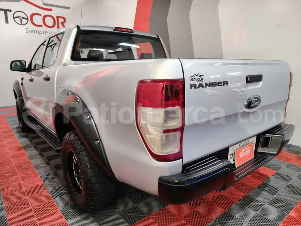 Foto 10 de Ford RANGER XL