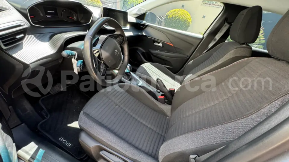 Foto 7 de Peugeot 208