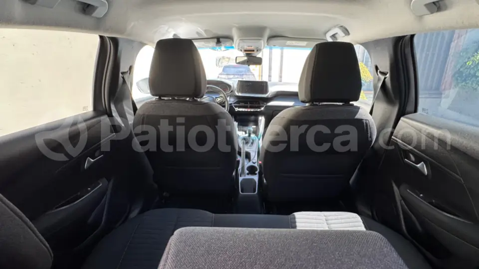 Foto 9 de Peugeot 208