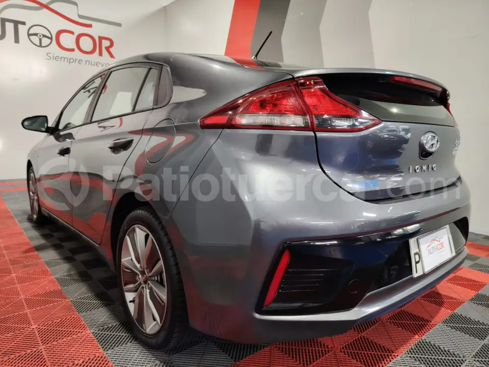 Foto 9 de Hyundai IONIQ