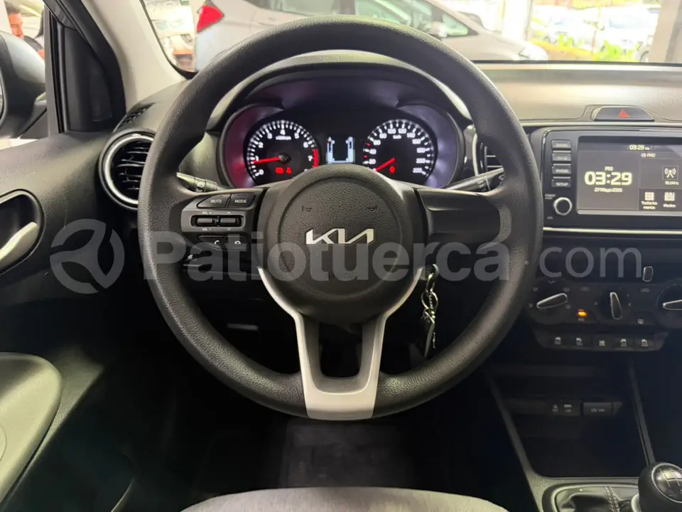 Foto 15 de Kia Soluto