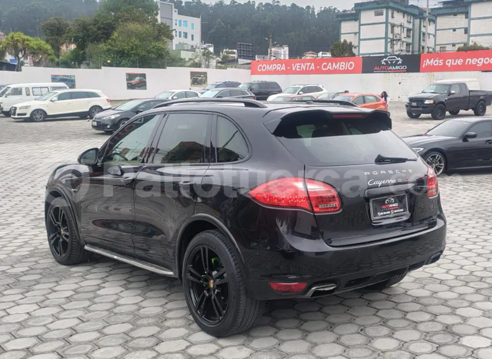 Foto 4 de Porsche Cayenne GTS