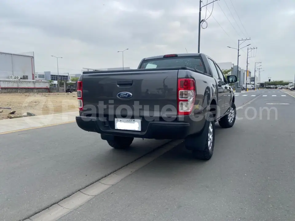 Foto 4 de Ford RANGER XLS