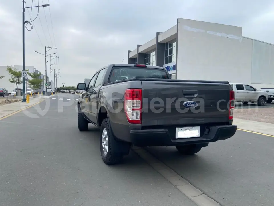 Foto 5 de Ford RANGER XLS