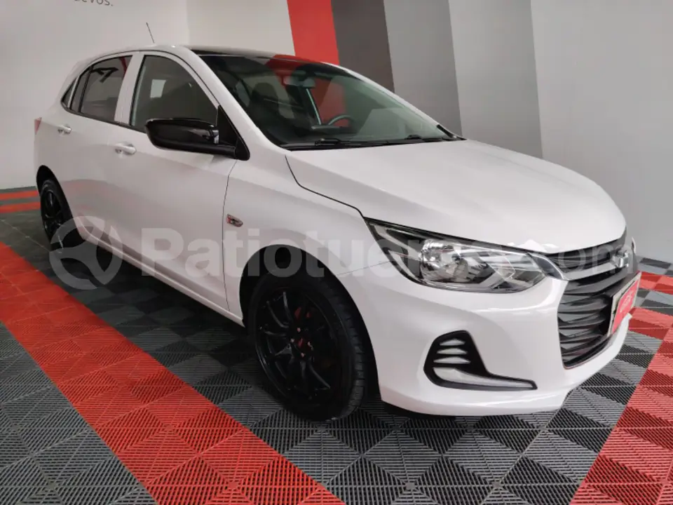 Foto 4 de Chevrolet ONIX