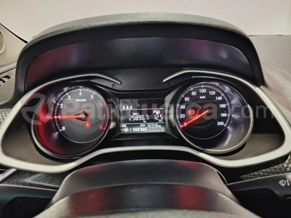 Foto 11 de Chevrolet ONIX