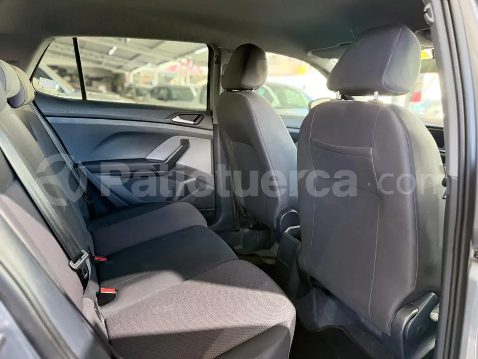Foto 9 de Volkswagen T-Cross Trendline