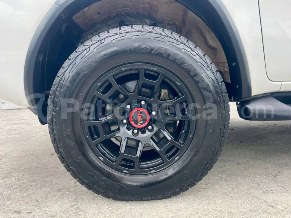 Foto 13 de Toyota New Fortuner