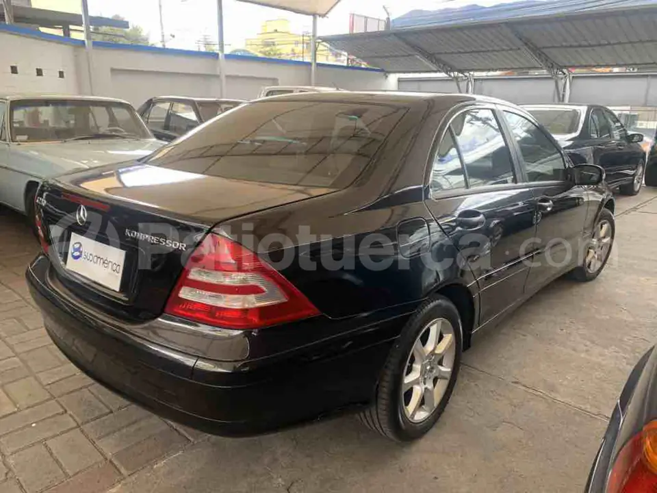 Foto 2 de Mercedes Benz C230 Kompresor