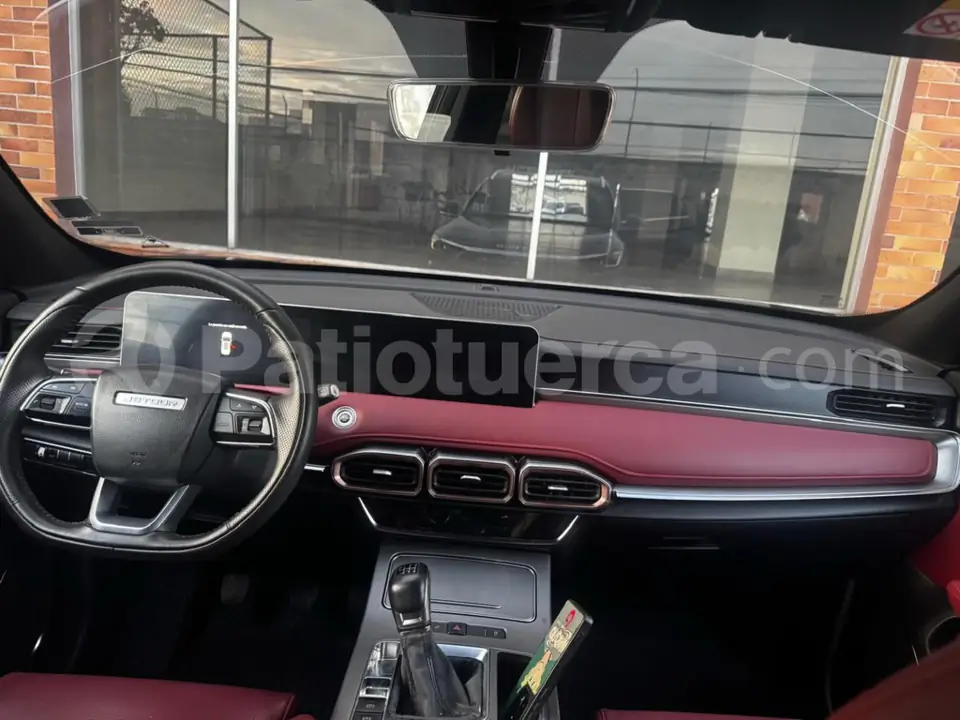 Foto 8 de Jetour X70 ll AC