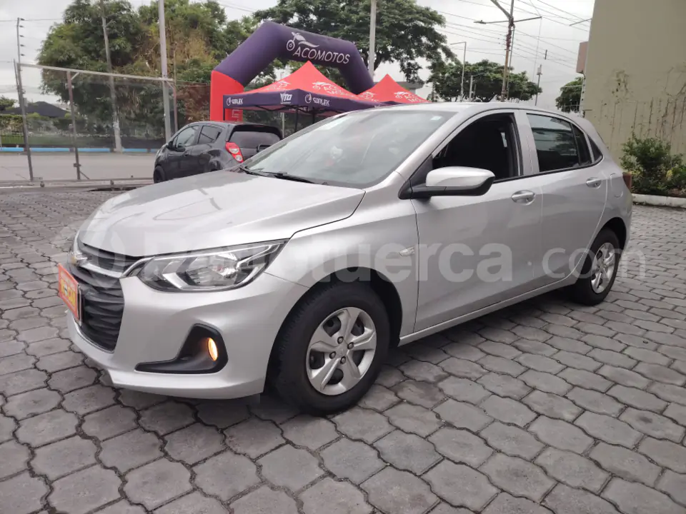 Foto 3 de Chevrolet ONIX LT TURBO