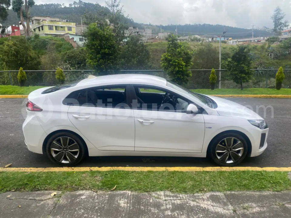 Foto 5 de Hyundai IONIQ