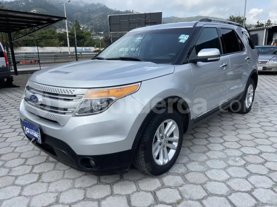 Foto 3 de Ford Explorer XLT