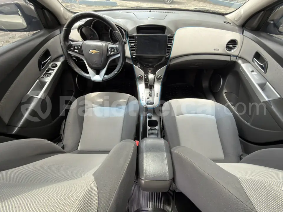 Foto 9 de Chevrolet Cruze