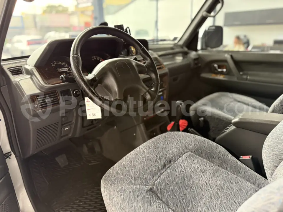 Foto 11 de Mitsubishi Montero 3P