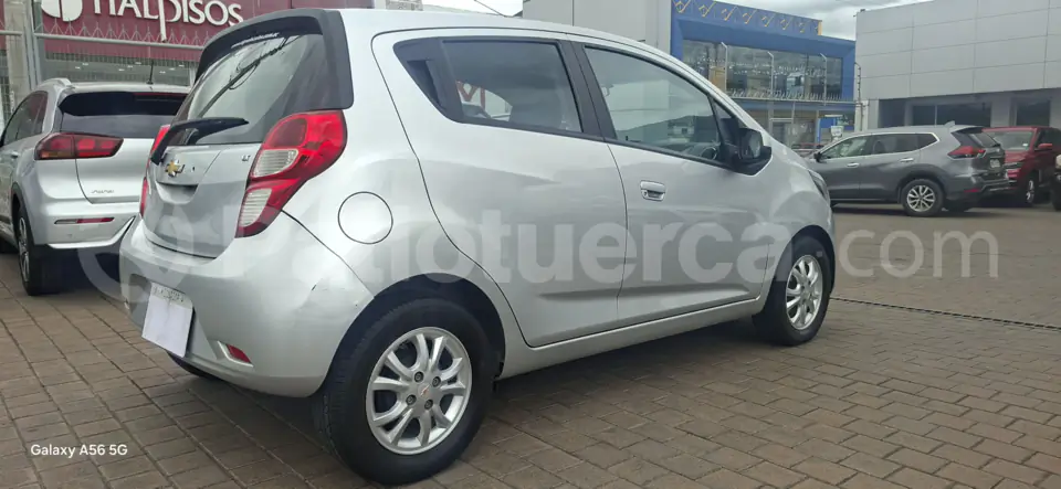 Foto 4 de Chevrolet Spark GT
