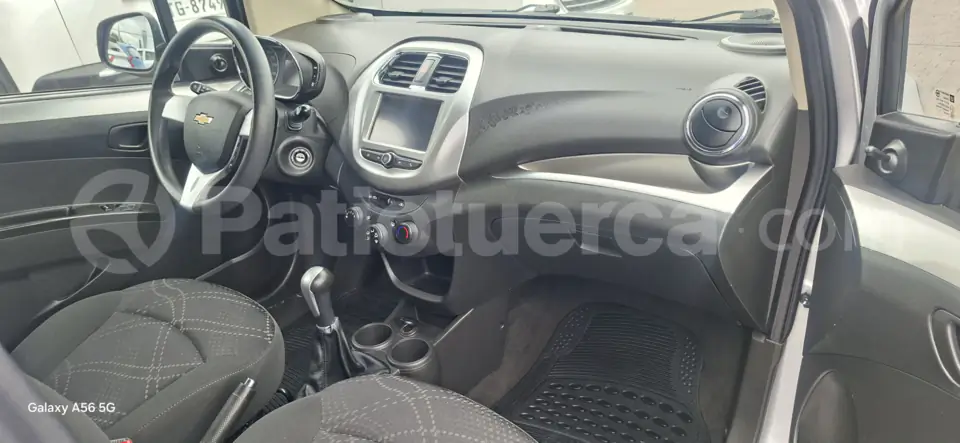 Foto 7 de Chevrolet Spark GT