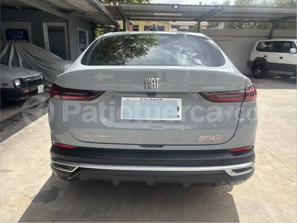 Foto 9 de Fiat Fastback Audace