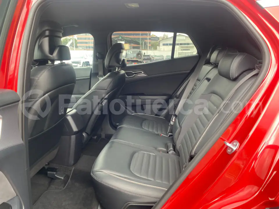 Foto 16 de Kia Sportage GT