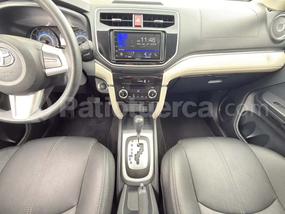 Foto 11 de Toyota Rush