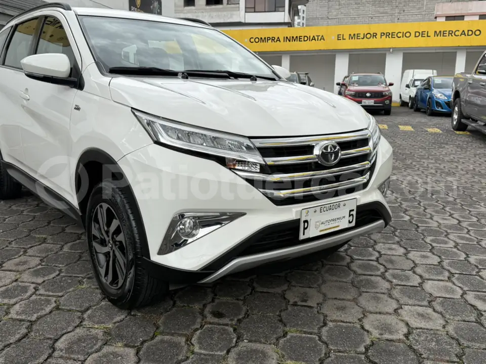 Foto 4 de Toyota Rush