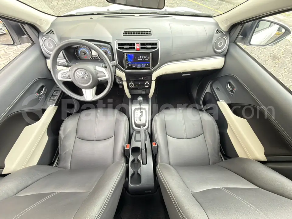 Foto 10 de Toyota Rush