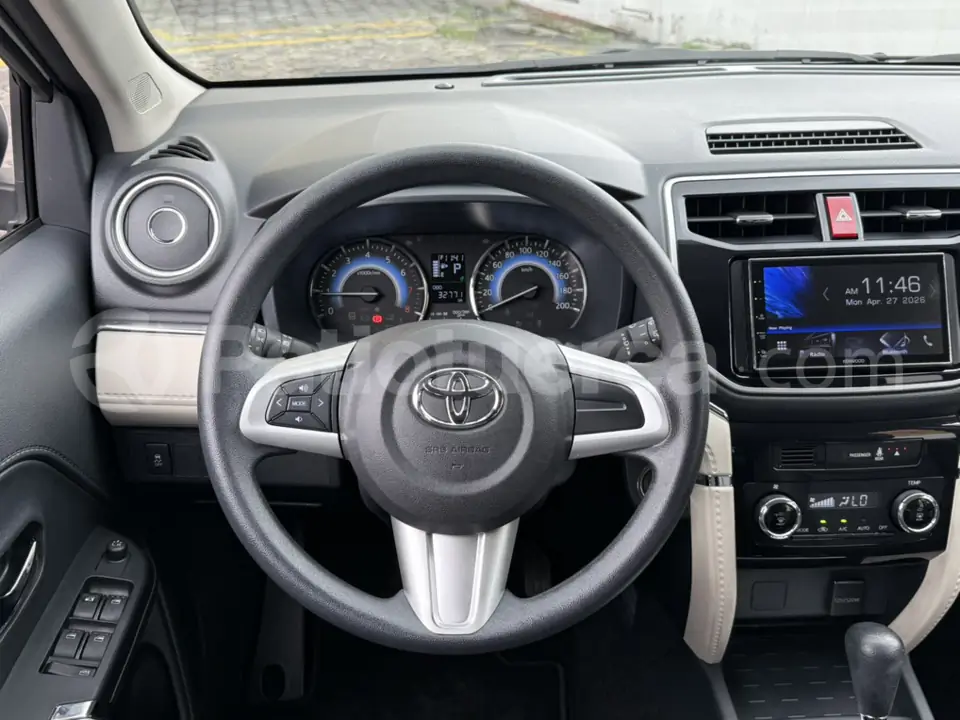 Foto 12 de Toyota Rush