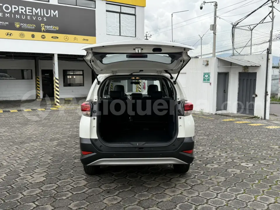 Foto 22 de Toyota Rush