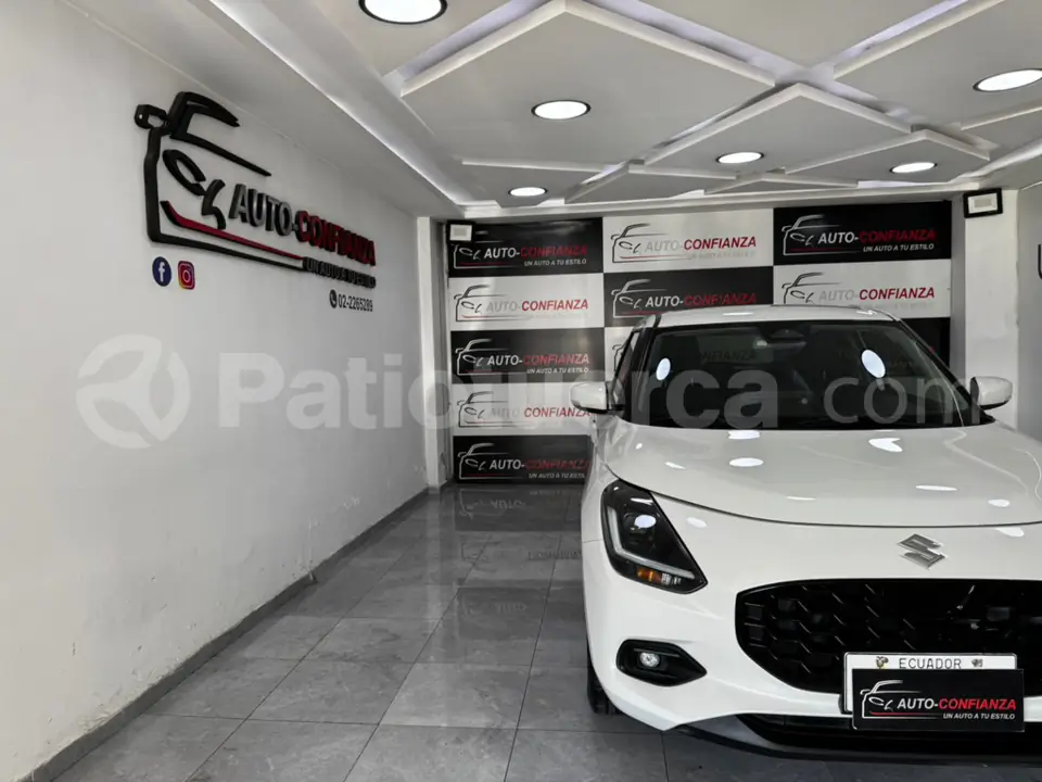 Foto 1 de Suzuki Swift GLX