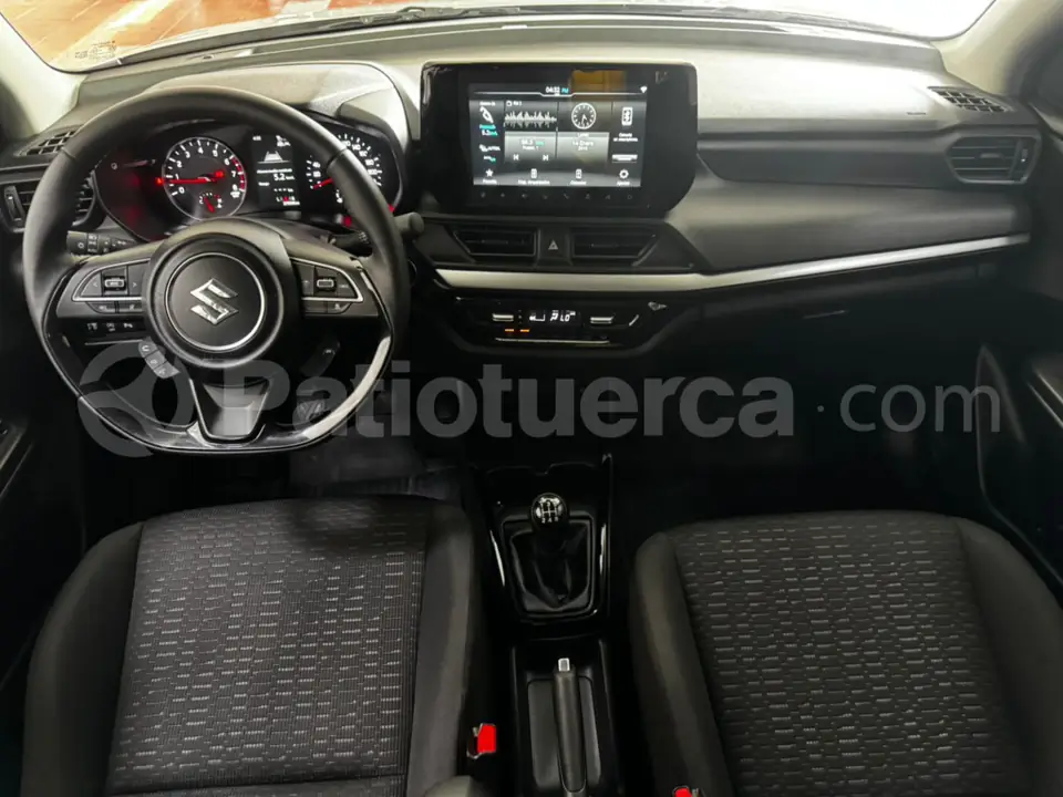 Foto 20 de Suzuki Swift GLX