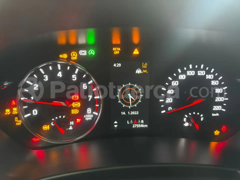 Foto 23 de Suzuki Swift GLX