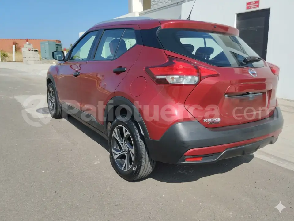 Foto 2 de Nissan Kicks Drive