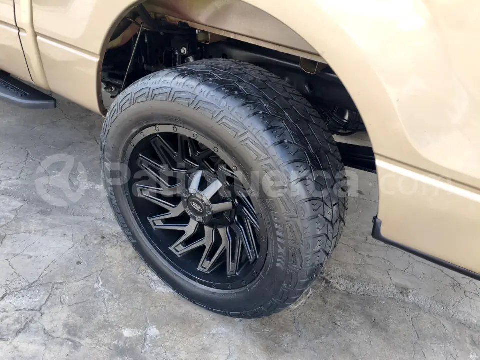 Foto 10 de Ford F150 DC 4X2