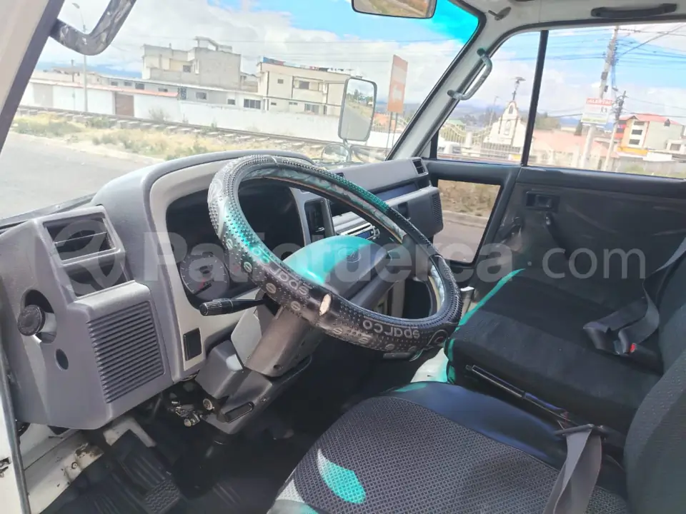 Foto 8 de Daihatsu Delta