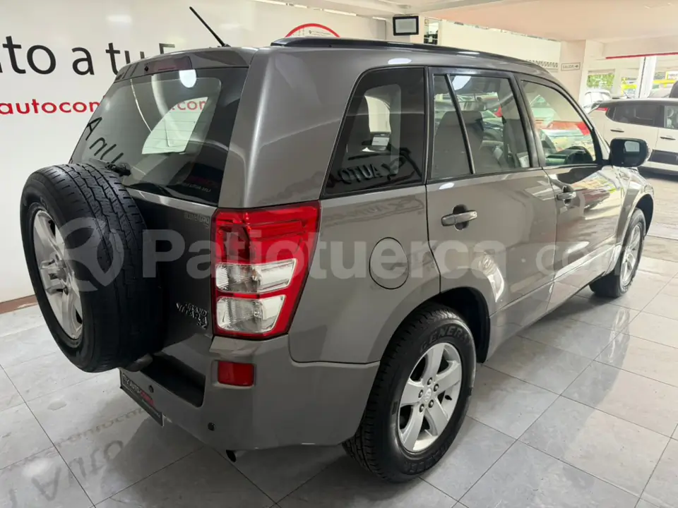 Foto 9 de Chevrolet Grand Vitara SZ
