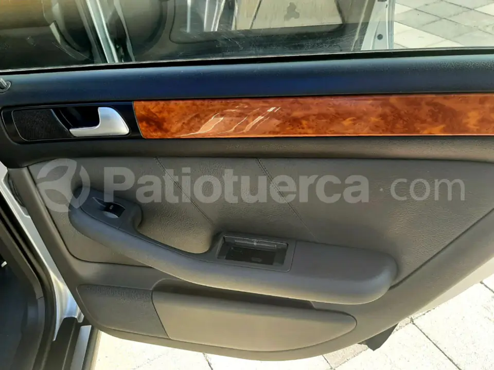 Foto 17 de Audi A6 3.0T