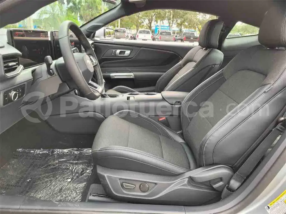 Foto 3 de Ford Mustang