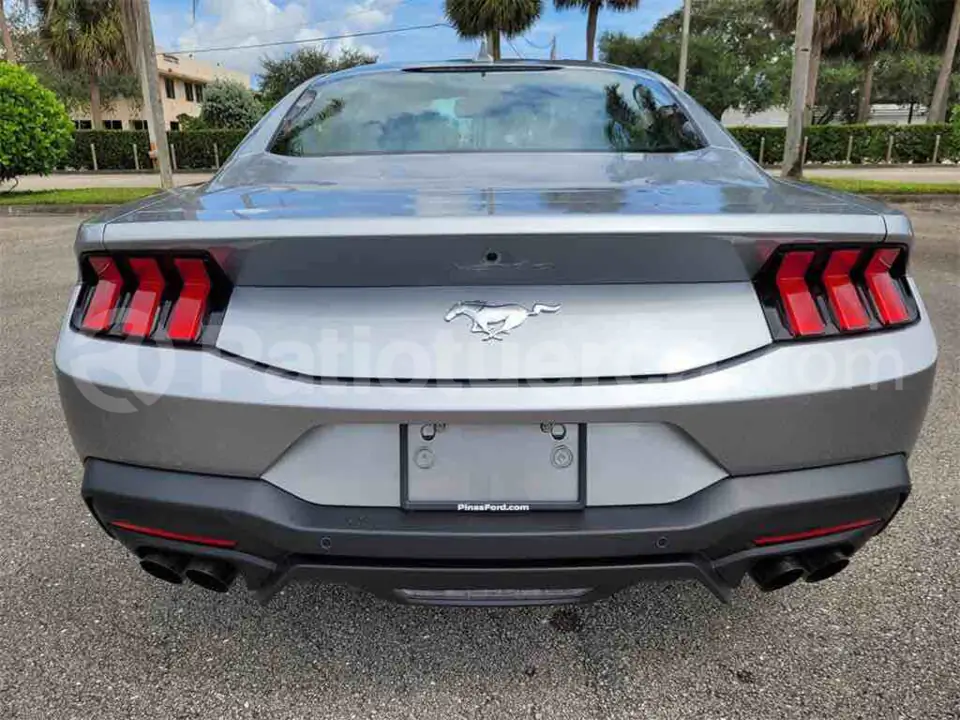 Foto 6 de Ford Mustang